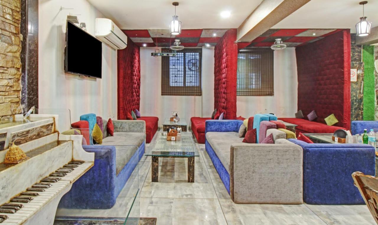 فندق Treebo The Boss Rāipur المظهر الخارجي الصورة